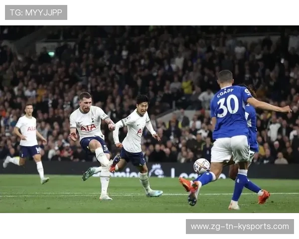 热刺凯恩低平传中前点推射转化为得分点